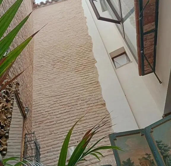 اتاق استاندارد یک نفره, Hostal Casa Del Buen Viaje