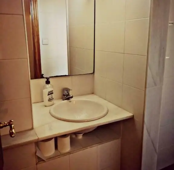 家族用アパートメント, Hospedium Hotel Venta Sant Jordi