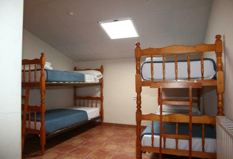 家庭公寓, Hospedium Hotel Venta Sant Jordi