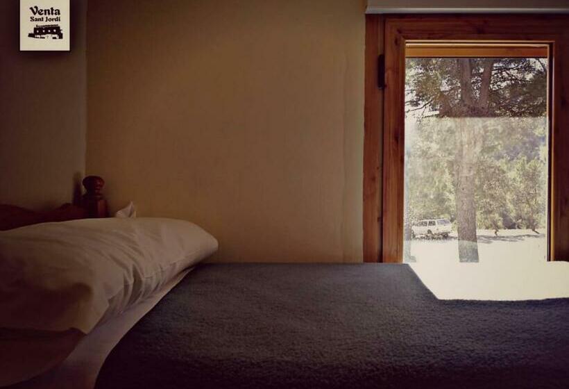 침실 4개 아파트, Hospedium Hotel Venta Sant Jordi