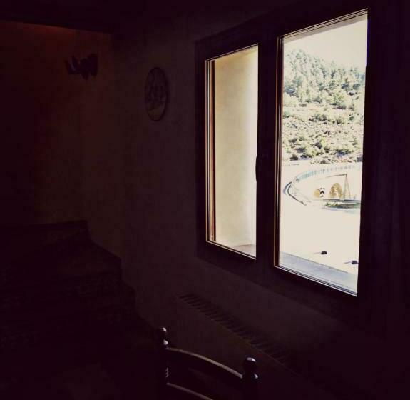 带4个卧室的公寓, Hospedium Hotel Venta Sant Jordi