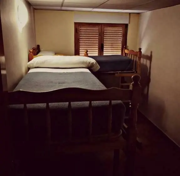 ４ベッドルームアパートメント, Hospedium Hotel Venta Sant Jordi