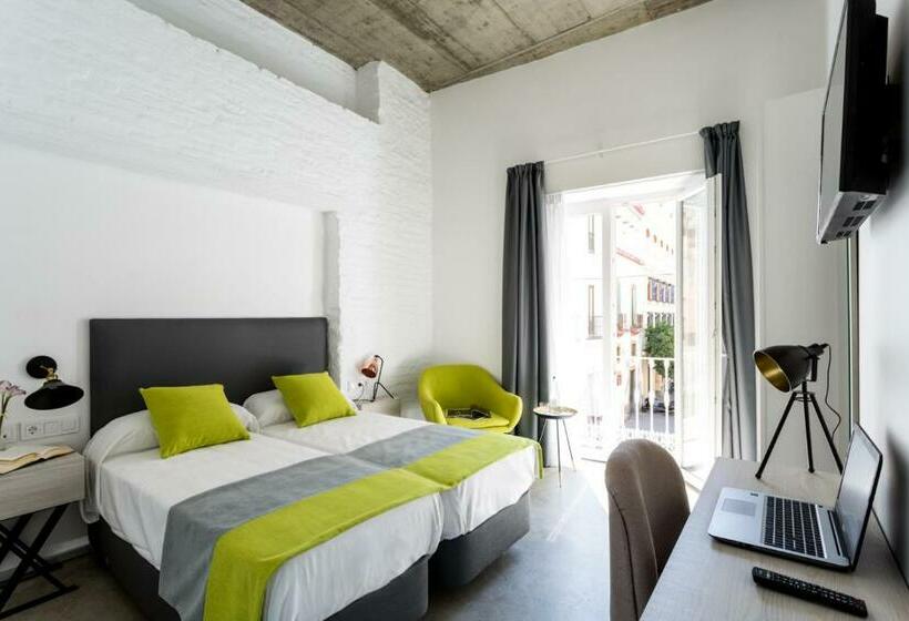 اتاق استاندارد با چشم‌انداز شهر, La Puerta De Palacio  Adults Only