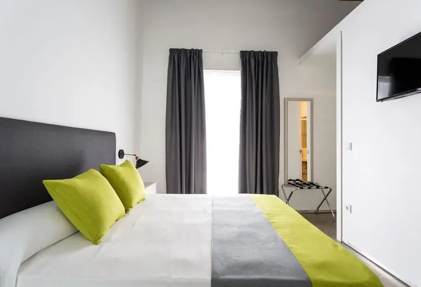 اتاق استاندارد با بالکن, La Puerta De Palacio  Adults Only