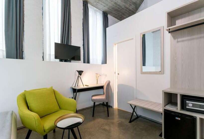 اتاق لوکس, La Puerta De Palacio  Adults Only
