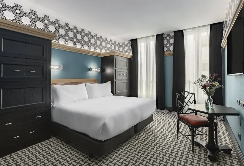 Standard-huone, Room Mate Alba