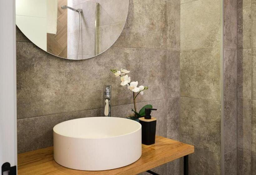 Standaardkamer aan de Binnenplaats, Sweet Sevilla Suites