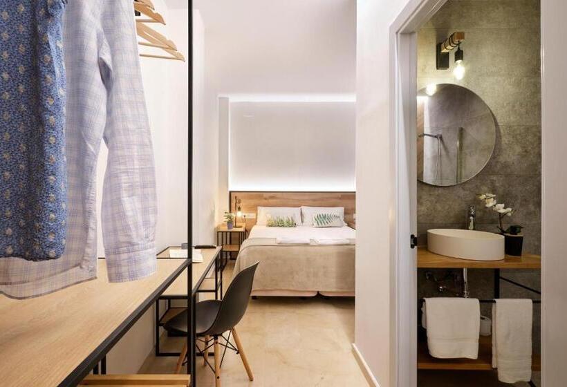 اتاق استاندارد اینتریور, Sweet Sevilla Suites