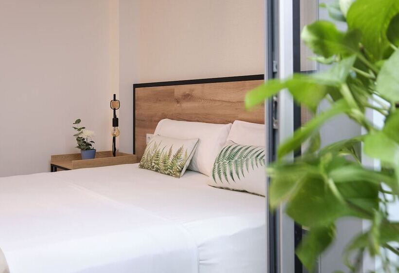 اتاق استاندارد اینتریور, Sweet Sevilla Suites