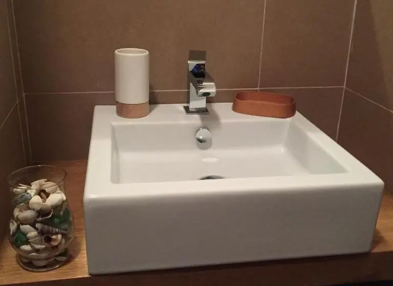Standard Kolmen Hengen Huone, Casa Garea