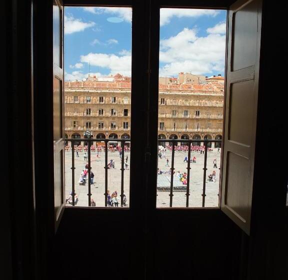 غرفة قياسية ذات إطلالة, Los Angeles Plaza