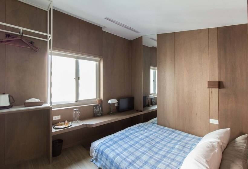 اتاق استاندارد, Ho̍k House