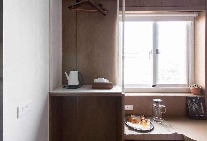 اتاق استاندارد, Ho̍k House