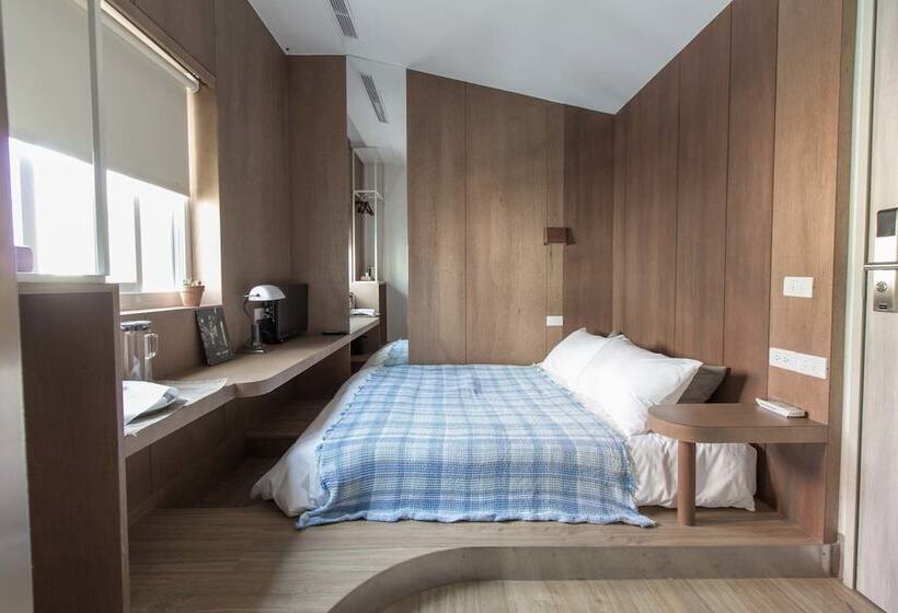 اتاق استاندارد, Ho̍k House