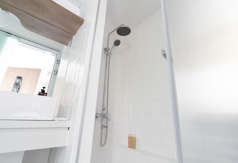 اتاق استاندارد, Ho̍k House