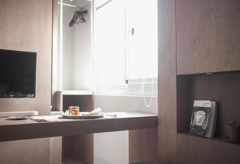 اتاق استاندارد, Ho̍k House