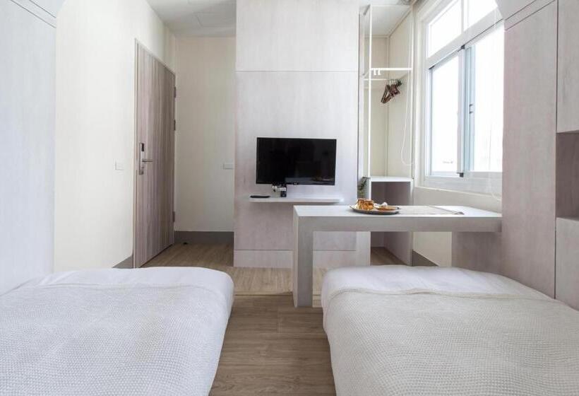 اتاق استاندارد, Ho̍k House