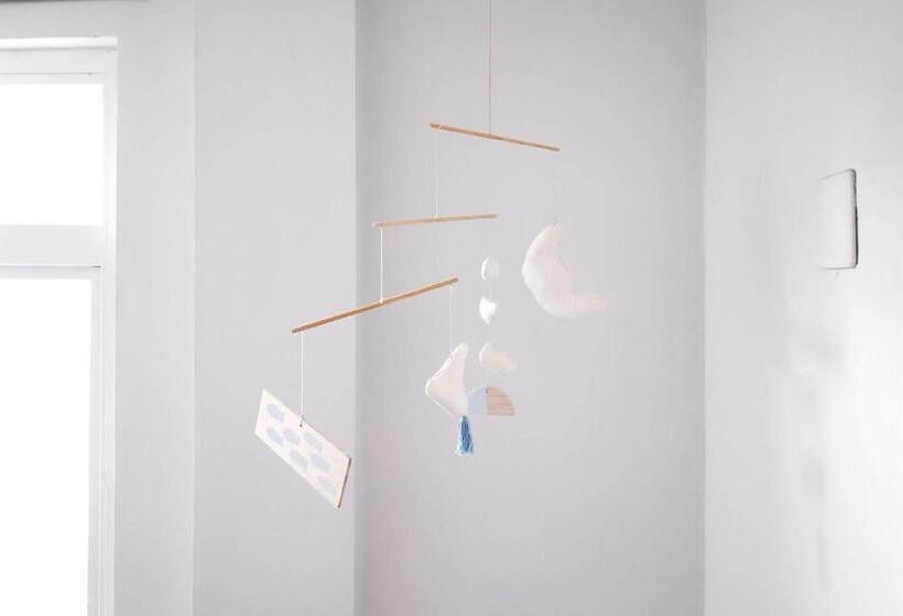 اتاق لوکس, Ho̍k House