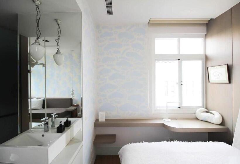 اتاق لوکس, Ho̍k House