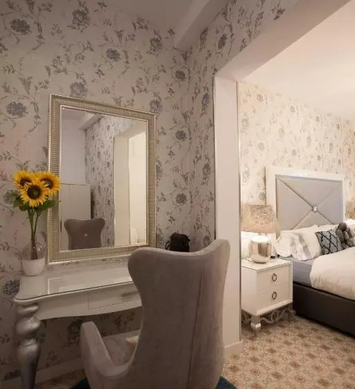 Deluxe Suite King Bed, Hostal Casa Boutique