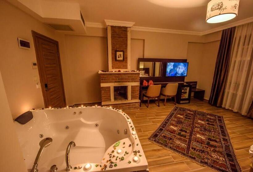 标准间带漩涡浴缸, Hill River