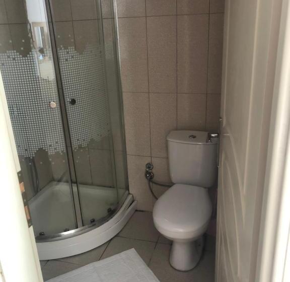 패밀리 룸, Ozsoy