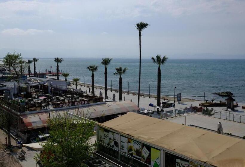 패밀리 룸 바다 전망, Ozsoy