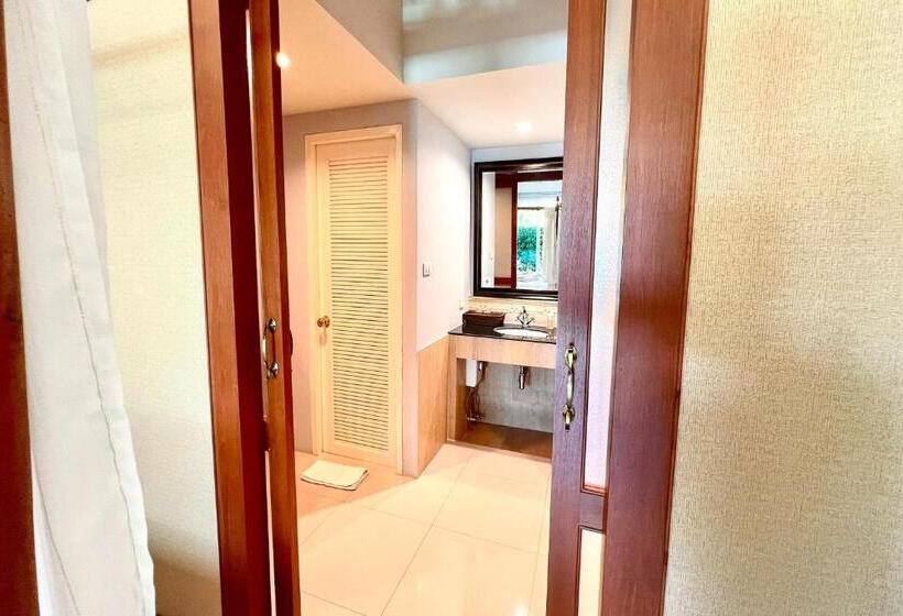 带大床的豪华间, Phuhunsa Boutique