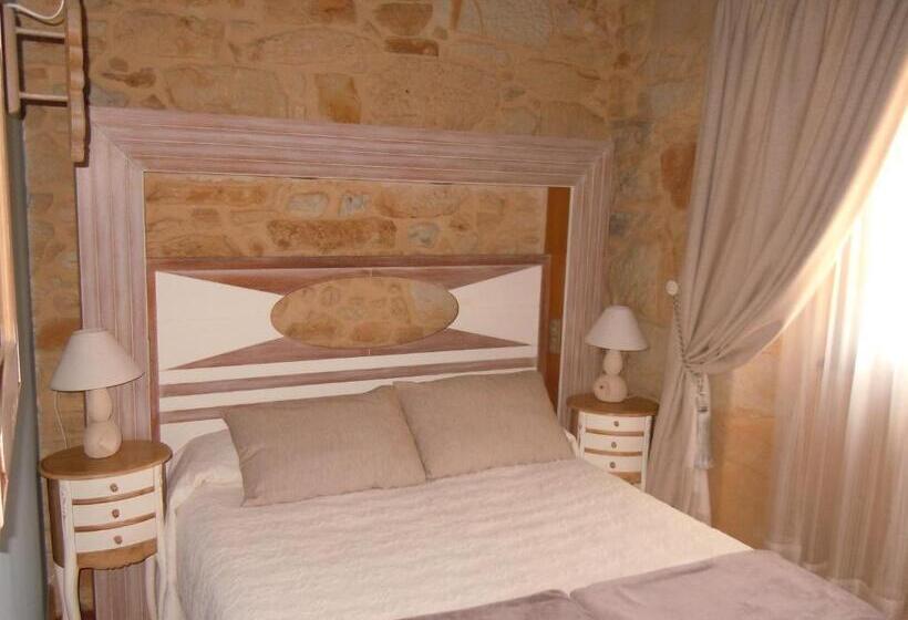 直达温泉标准间, Posada La Torre De Los Isla & Spa