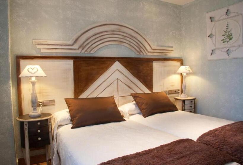 直达温泉标准间, Posada La Torre De Los Isla & Spa