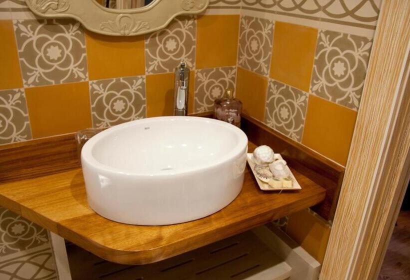 直达温泉标准间, Posada La Torre De Los Isla & Spa