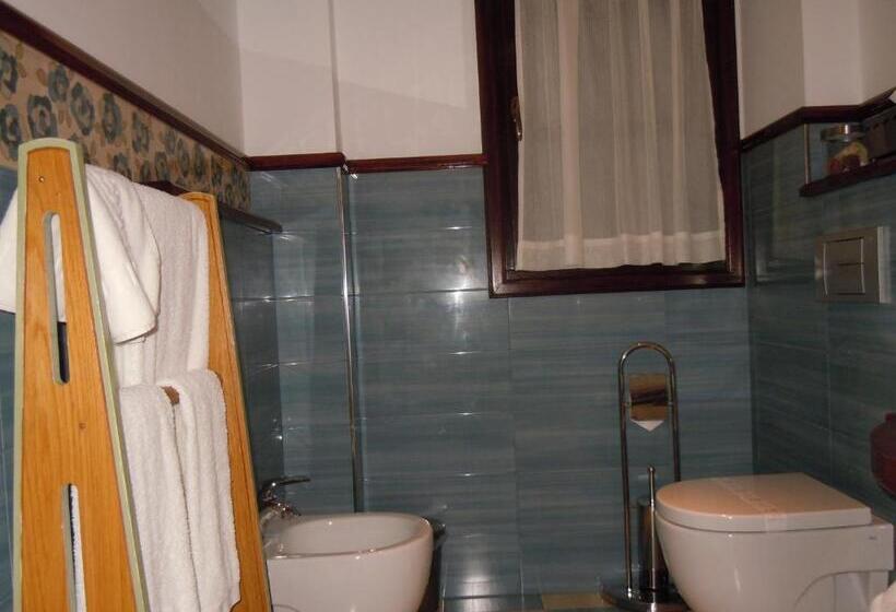 直达温泉标准间, Posada La Torre De Los Isla & Spa