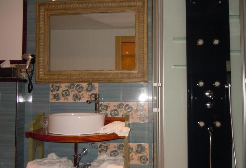 直达温泉标准间, Posada La Torre De Los Isla & Spa