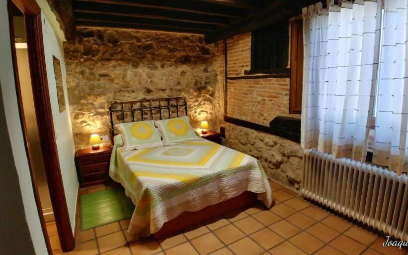 スタンダードルーム, La Casa Chacinera