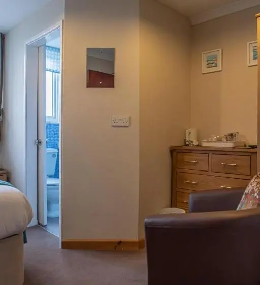 Standard Yhden Hengen Huone, Trevarrian Lodge