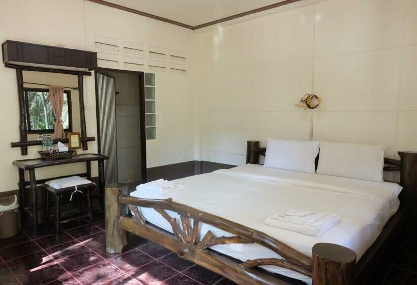 בקתה דלוקס, Pakmeng Resort