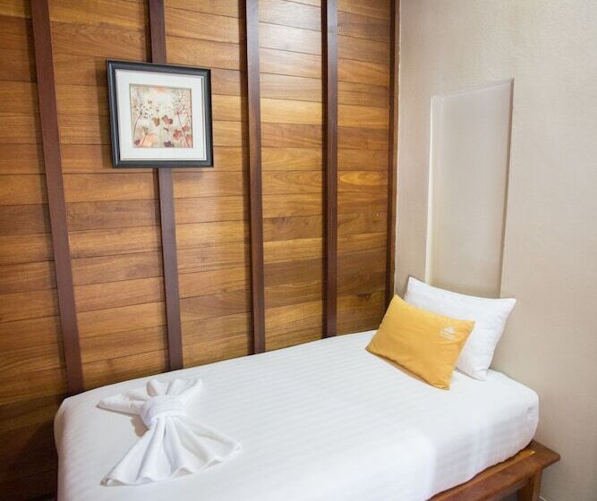 Вилла 3 Спальни, Rice Farm Villa Suratthani