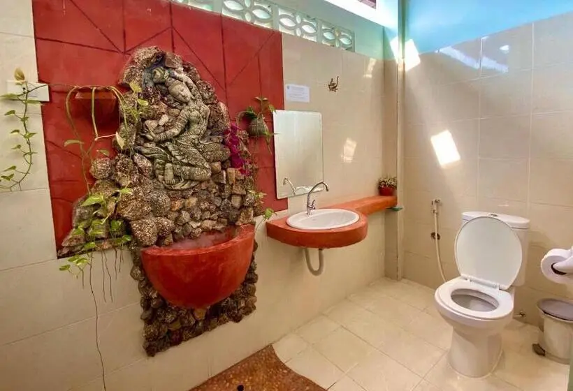 スタンダードルーム, Shanti Lodge Phuket