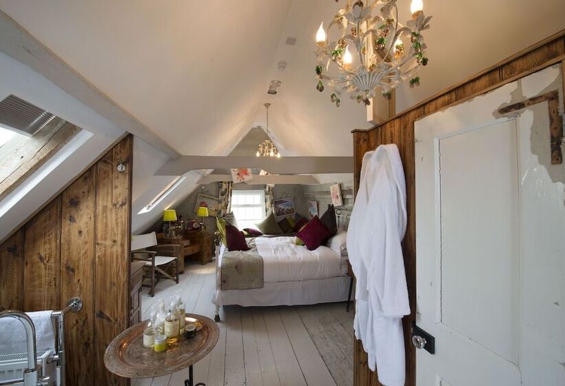 סוויטה דלוקס, The Five Bells Inn