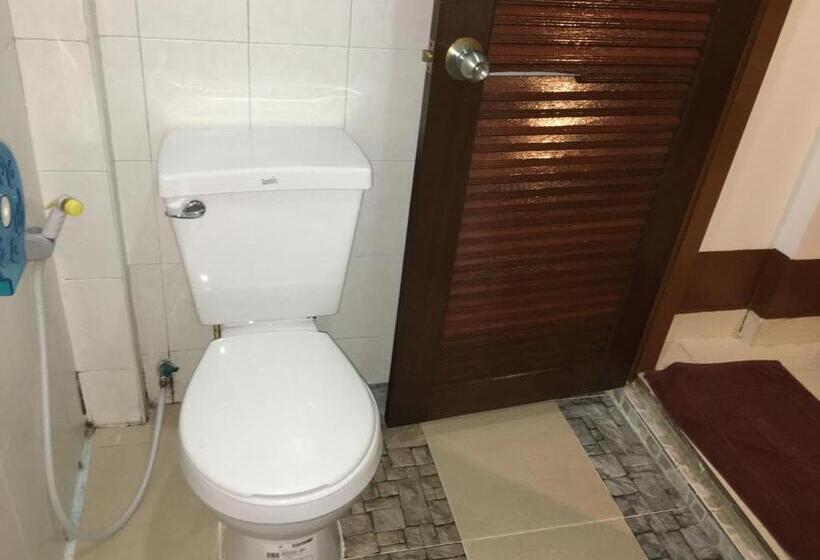 Quarto Deluxe Individual, Lucky Guest House