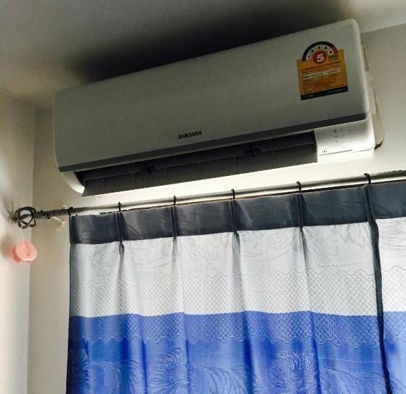 Quarto Deluxe, Lucky Guest House