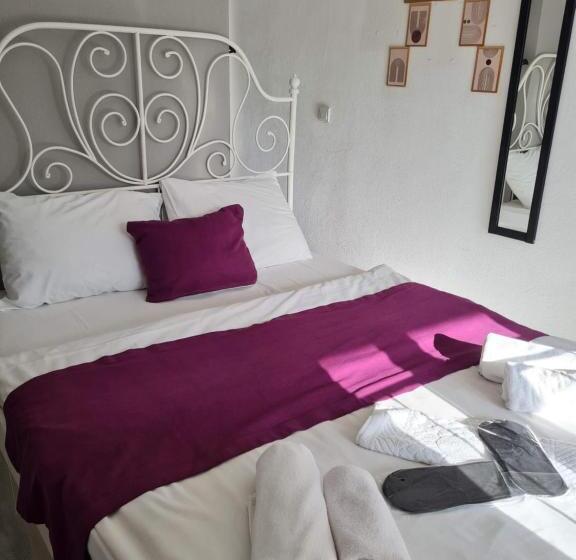 이코노미 룸, Agva Temmuz Otel