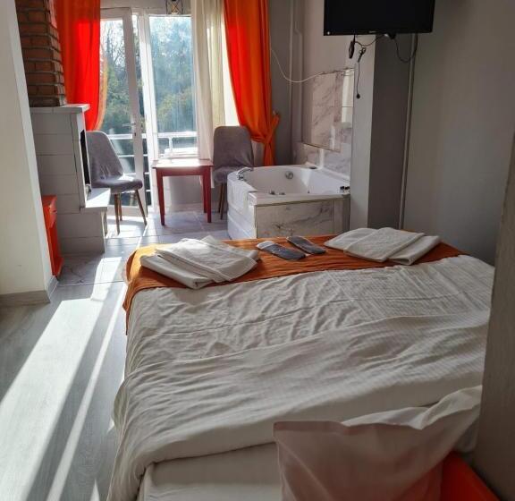 디럭스 룸, Agva Temmuz Otel