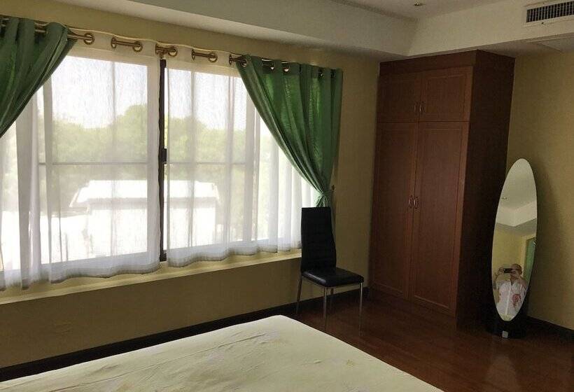 Апартаменты Basic 1 Спальня, Baan Somprasong Apartment   Na Jomtien
