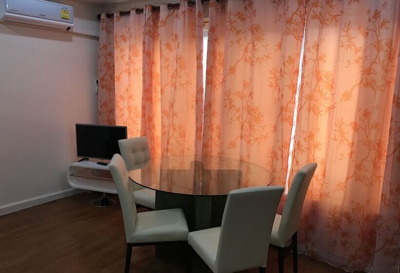 Апартаменты Basic 1 Спальня, Baan Somprasong Apartment   Na Jomtien