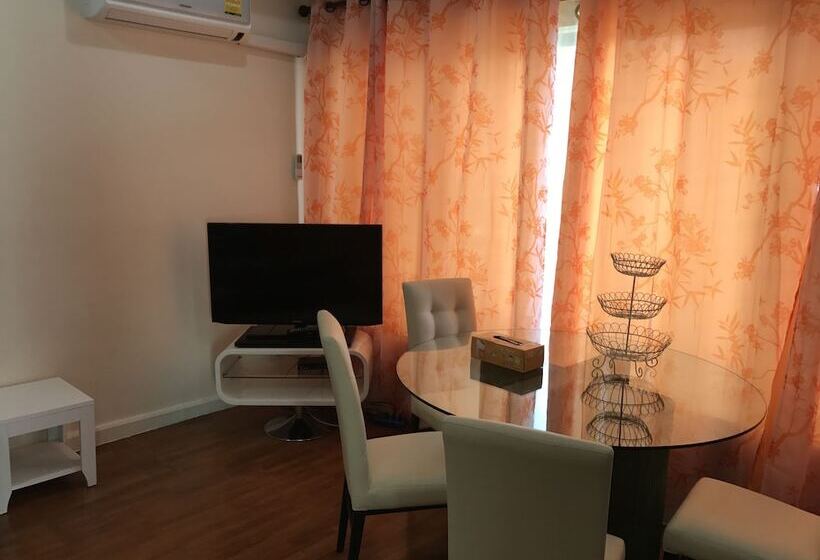 Апартаменты Basic 1 Спальня, Baan Somprasong Apartment   Na Jomtien