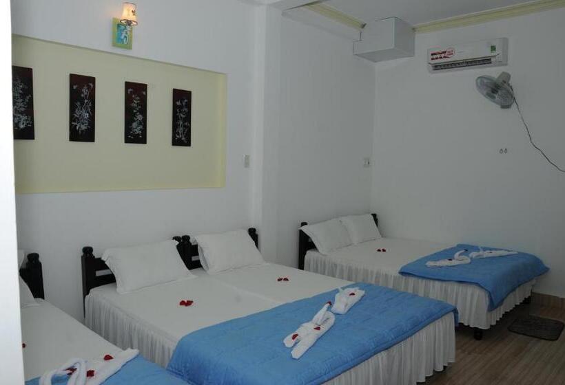 Economy Triple Room, Bien Khoi Mini