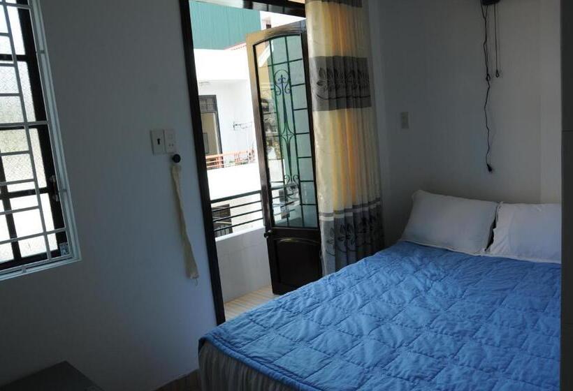 اتاق لوکس, Bien Khoi Mini