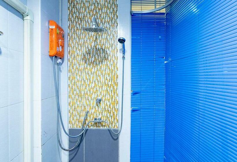 家庭间, Oun Residence