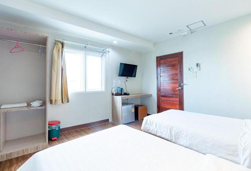 标准间, Oun Residence